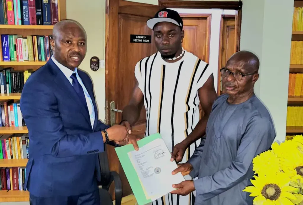 Eazie Boi signs mega deal with Omo record label